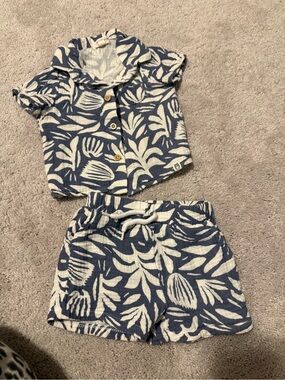 Rabbit + Bear 12M linen shorts and button up set